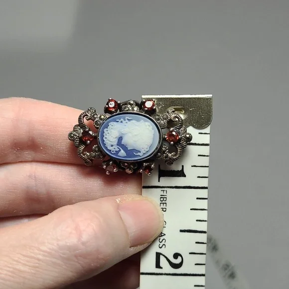 Gothic Blue Cameo And Garnet 925 ss Ring 7.5 jewelry - Picture 10 of 10